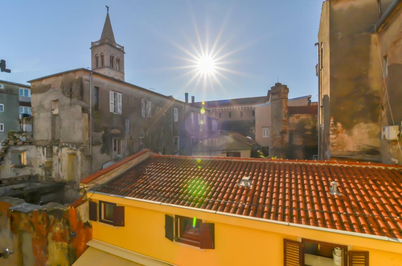 Centroom Zadar Bagian luar foto